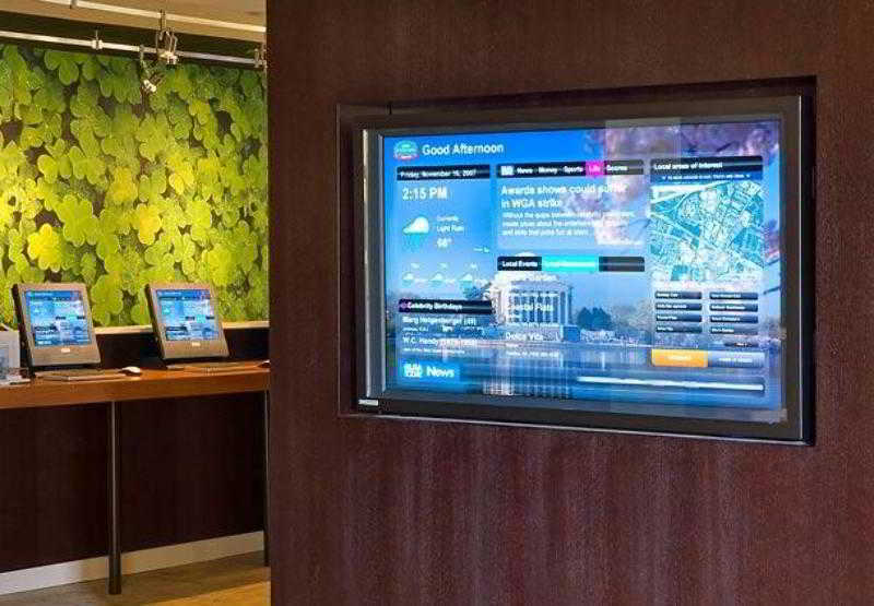 Courtyard By Marriott Orlando Airport Hotel Buitenkant foto